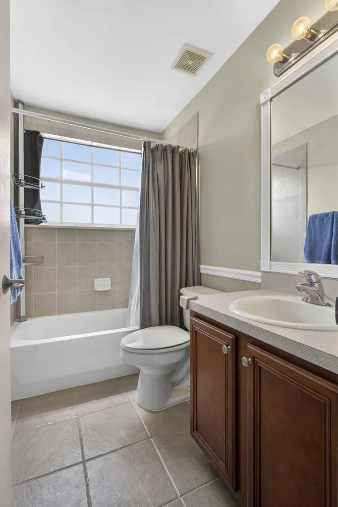 214 Berenger Walk Royal Palm Beach FL 33414