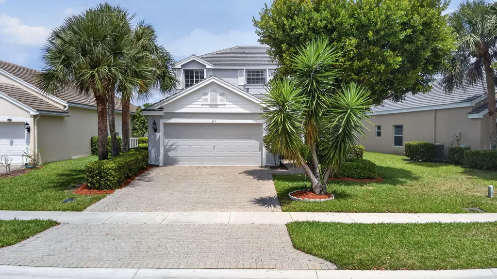 214 Berenger Walk Royal Palm Beach FL 33414