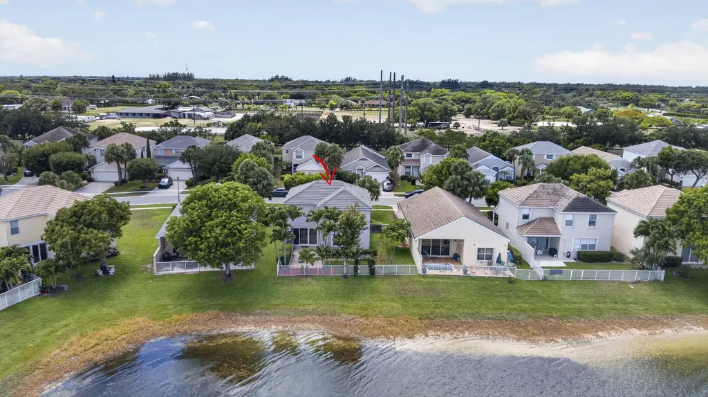 214 Berenger Walk Royal Palm Beach FL 33414
