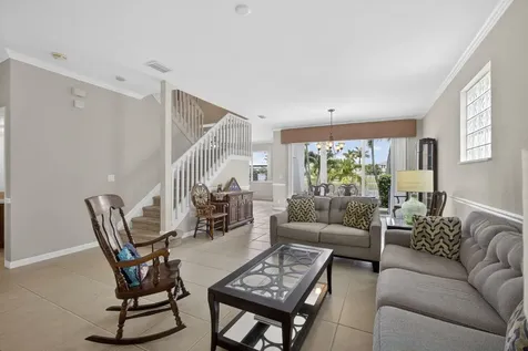 214 Berenger Walk Royal Palm Beach FL 33414