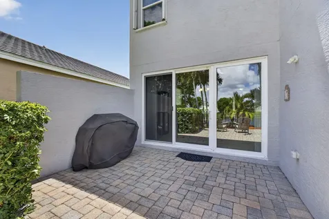 214 Berenger Walk Royal Palm Beach FL 33414
