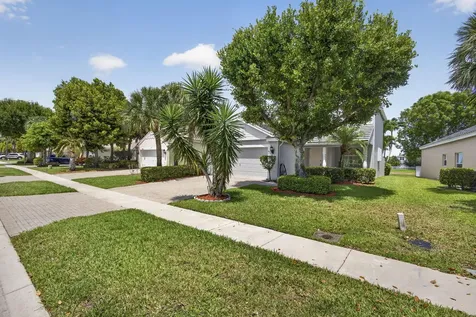214 Berenger Walk Royal Palm Beach FL 33414