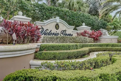214 Berenger Walk Royal Palm Beach FL 33414