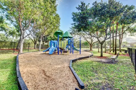 214 Berenger Walk Royal Palm Beach FL 33414