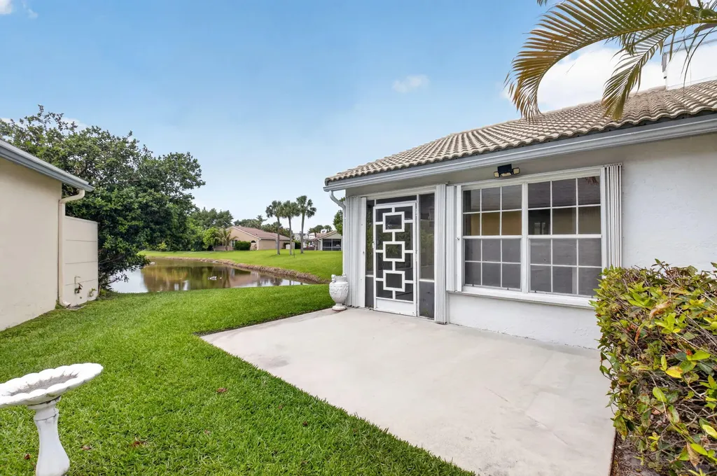 6413 Lansdowne Circle Boynton Beach FL 33472
