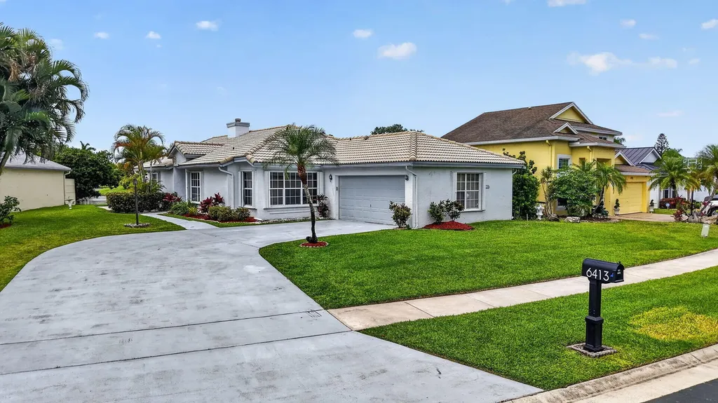 6413 Lansdowne Circle Boynton Beach FL 33472