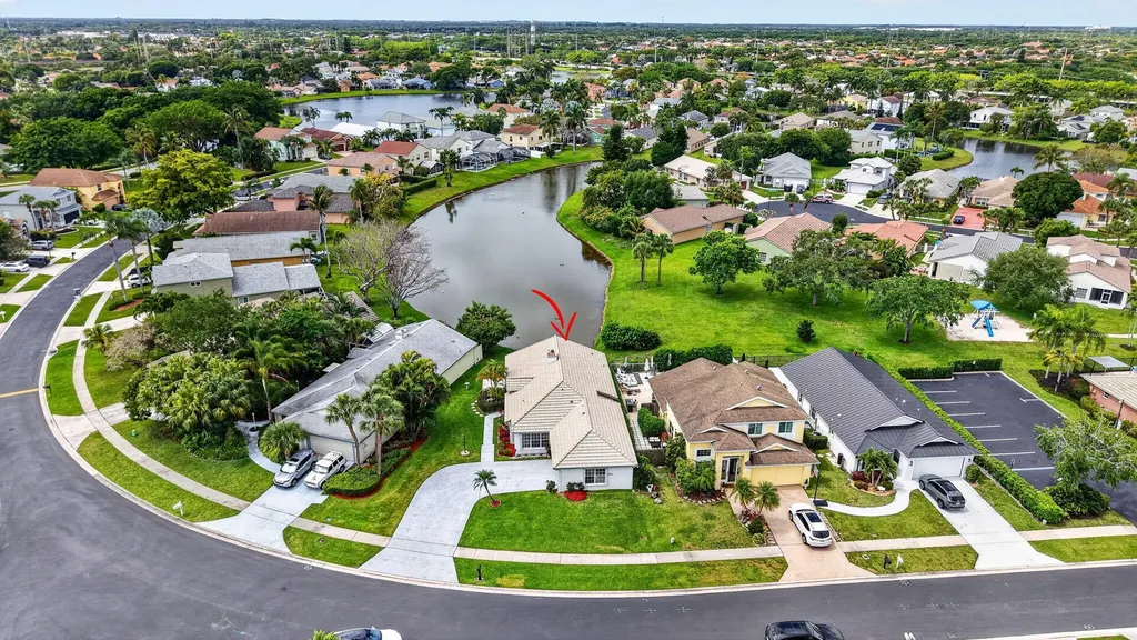 6413 Lansdowne Circle Boynton Beach FL 33472
