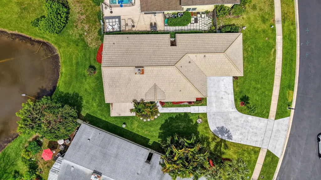 6413 Lansdowne Circle Boynton Beach FL 33472