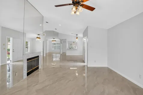 6413 Lansdowne Circle Boynton Beach FL 33472