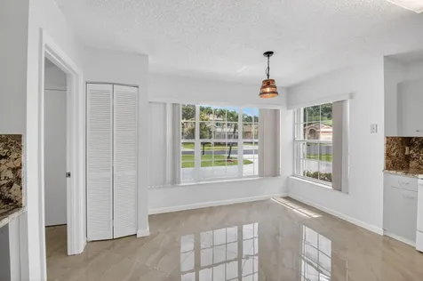 6413 Lansdowne Circle Boynton Beach FL 33472