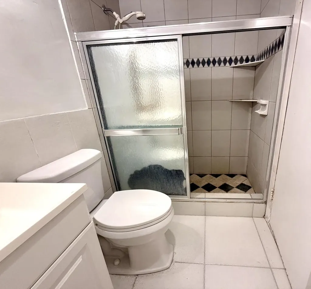 45 Easthampton B West Palm Beach FL 33417