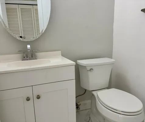 45 Easthampton B West Palm Beach FL 33417
