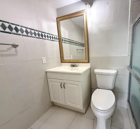 45 Easthampton B West Palm Beach FL 33417