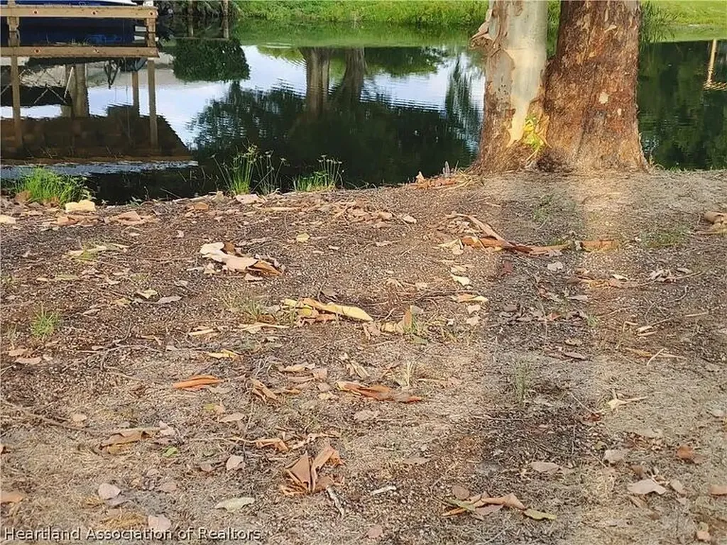 196 Autumn Avenue Lake Placid FL 33852