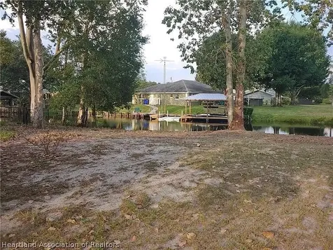 196 Autumn Avenue Lake Placid FL 33852