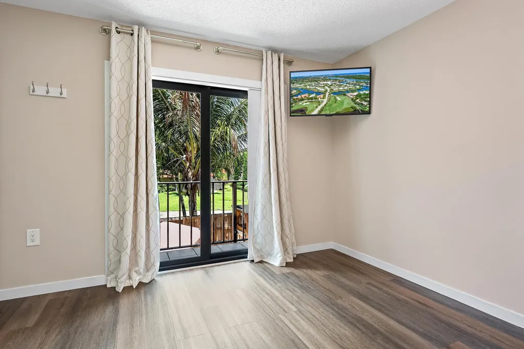 3331 S Meridian Way S Palm Beach Gardens FL 33410