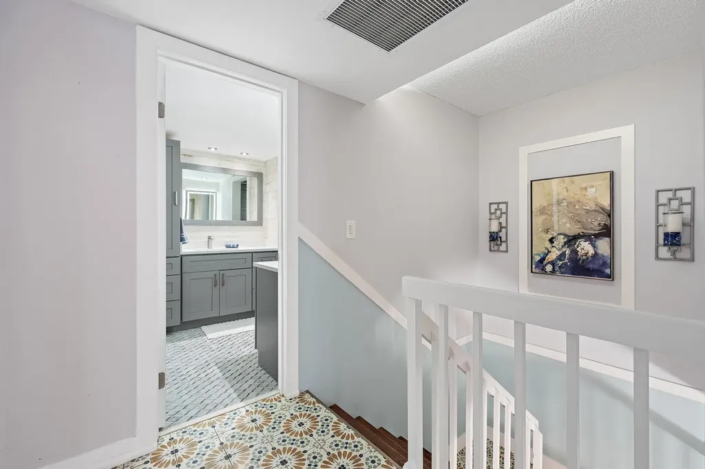 3331 S Meridian Way S Palm Beach Gardens FL 33410