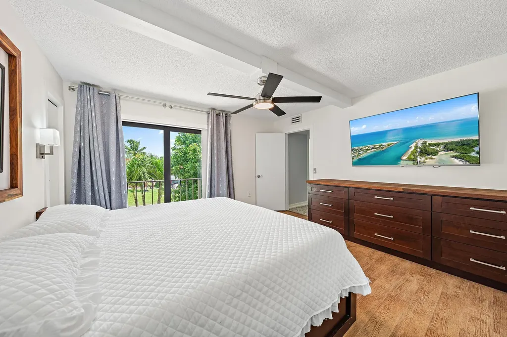 3331 S Meridian Way S Palm Beach Gardens FL 33410