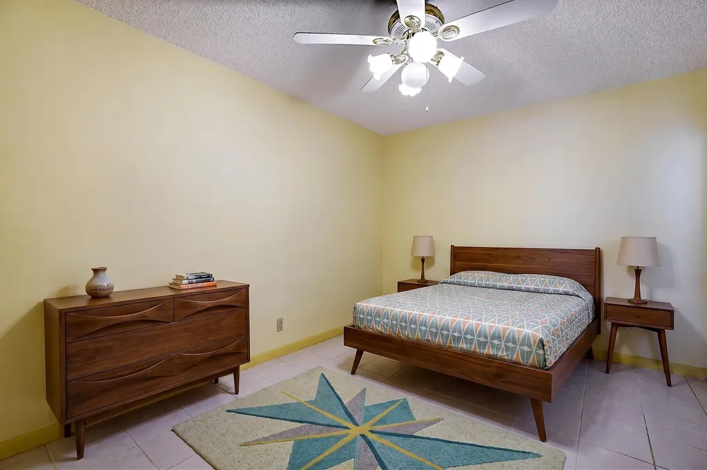 3283 Jog Park Drive Greenacres FL 33467