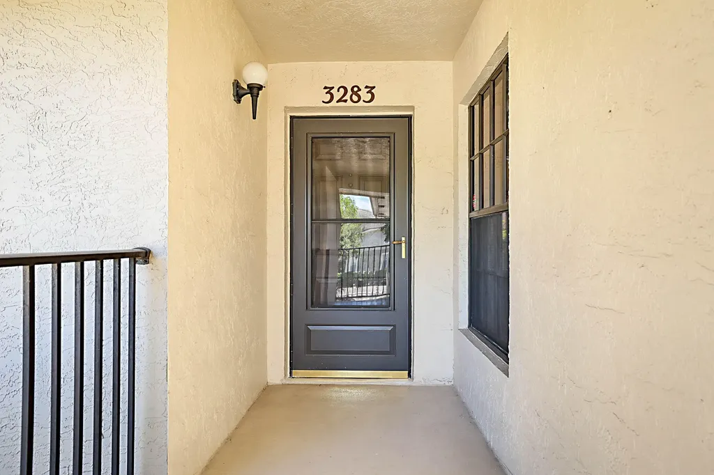 3283 Jog Park Drive Greenacres FL 33467