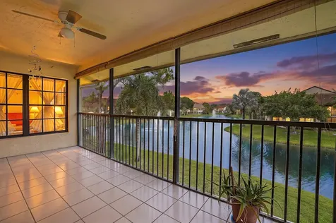 3283 Jog Park Drive Greenacres FL 33467