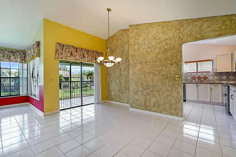 3283 Jog Park Drive Greenacres FL 33467