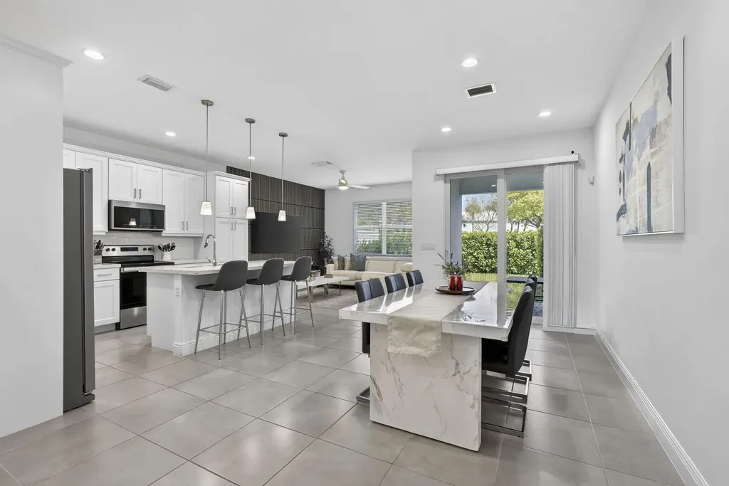 634 Parsons Way Deerfield Beach FL 33442