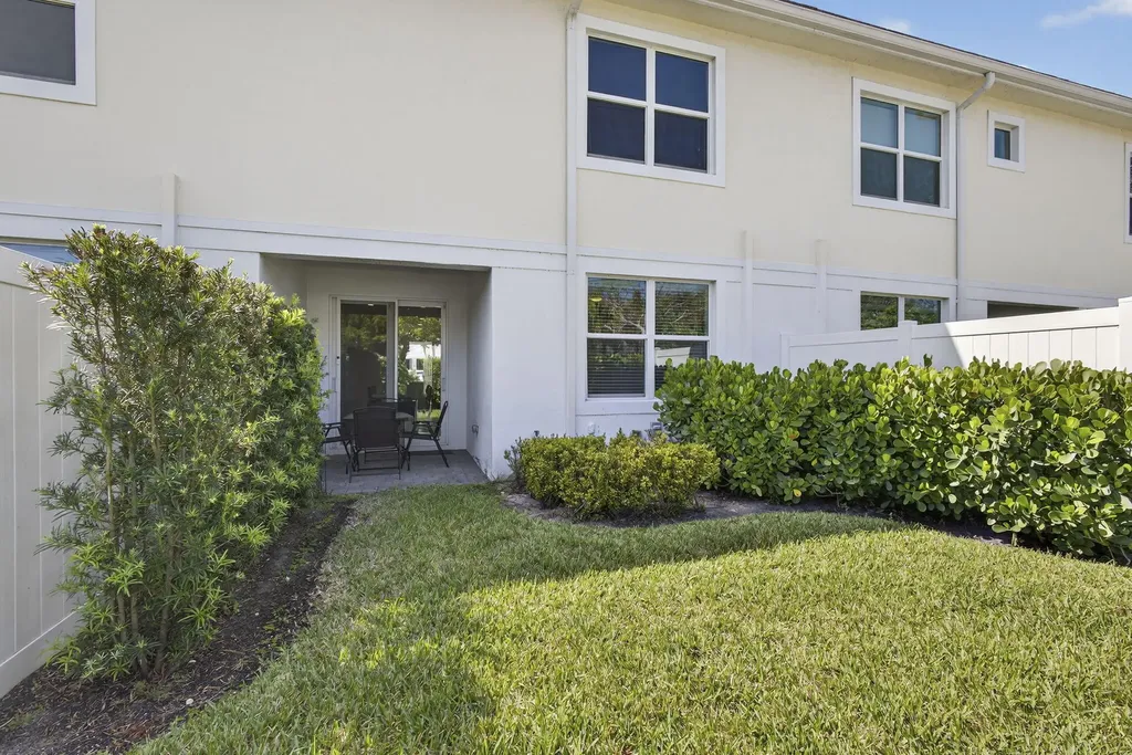 634 Parsons Way Deerfield Beach FL 33442