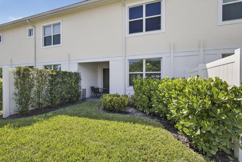 634 Parsons Way Deerfield Beach FL 33442
