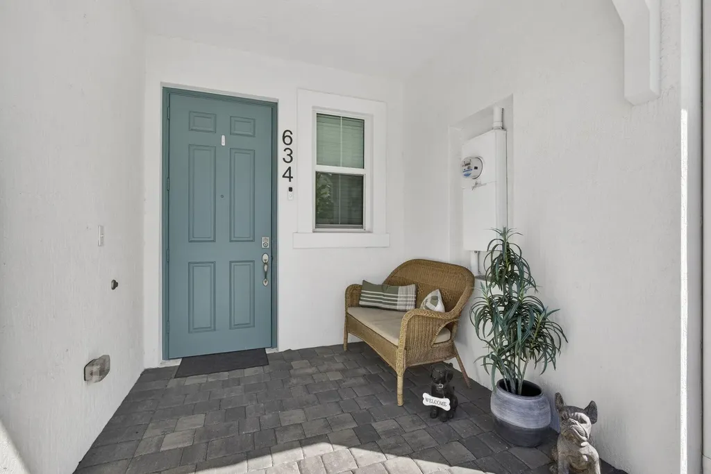 634 Parsons Way Deerfield Beach FL 33442
