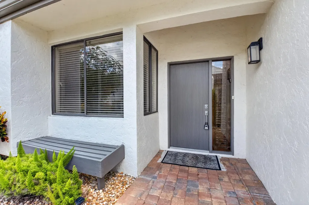 19592 Planters Point Drive Boca Raton FL 33434