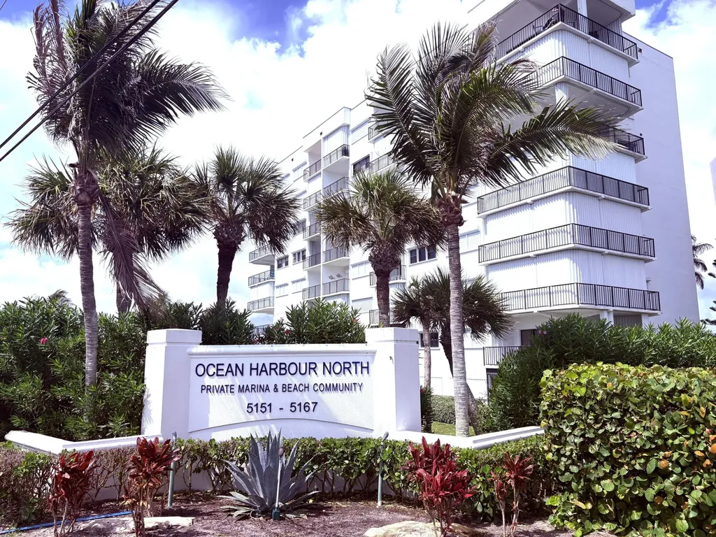 5151 N Highway A1a Fort Pierce FL 34949