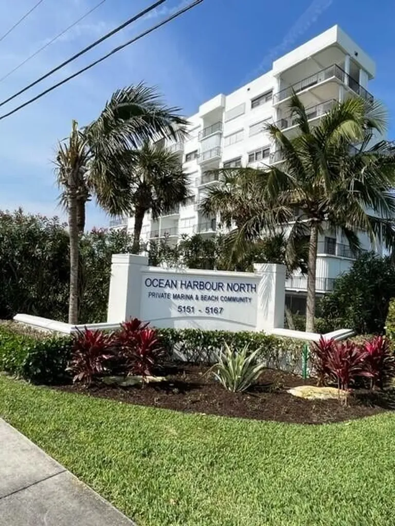 5151 N Highway A1a Fort Pierce FL 34949