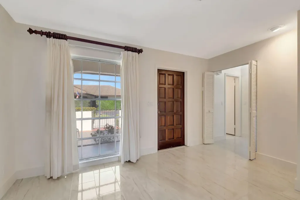 428 Pine Villa Drive Atlantis FL 33462