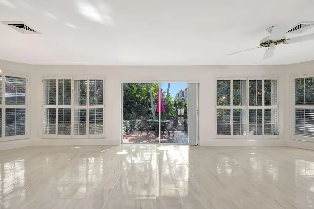 428 Pine Villa Drive Atlantis FL 33462