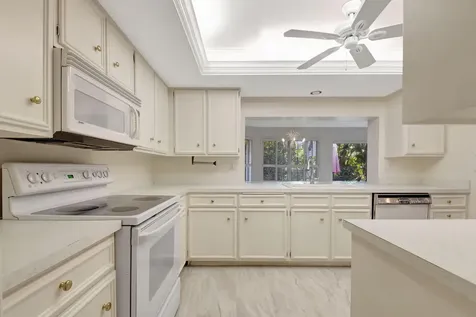 428 Pine Villa Drive Atlantis FL 33462