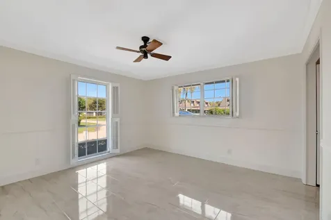 428 Pine Villa Drive Atlantis FL 33462