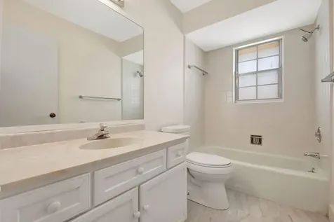 428 Pine Villa Drive Atlantis FL 33462