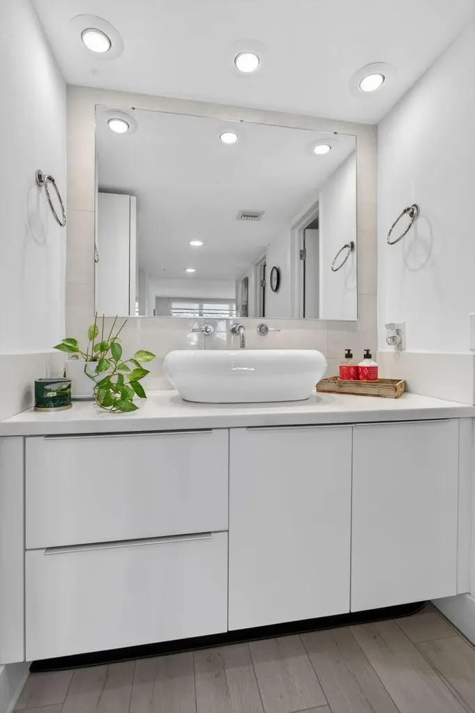 901 W Cypress Lane Pompano Beach FL 33069