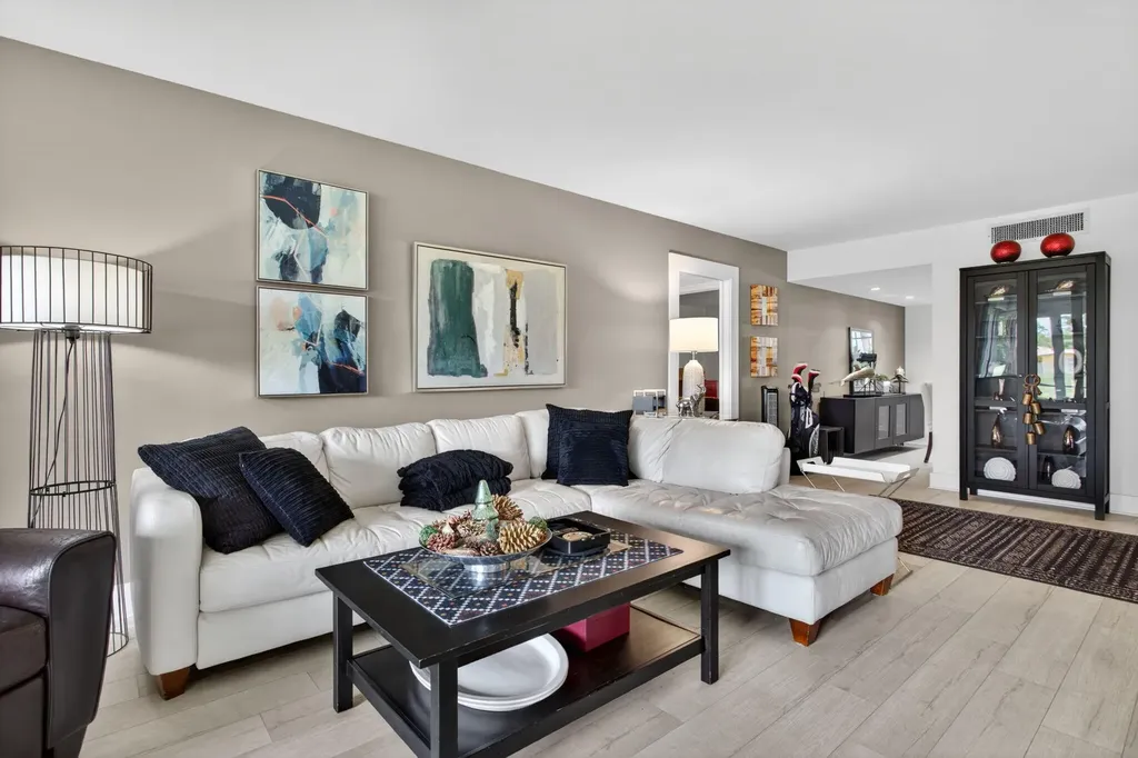 901 W Cypress Lane Pompano Beach FL 33069