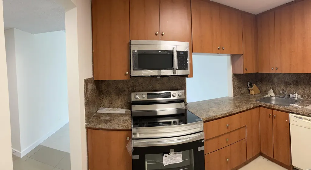 1801 S Ocean Drive Hallandale Beach FL 33009