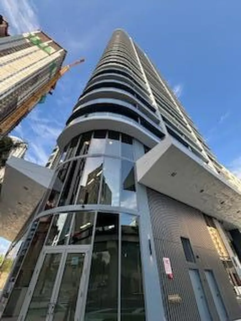 121 NE 5th Street Miami FL 33132