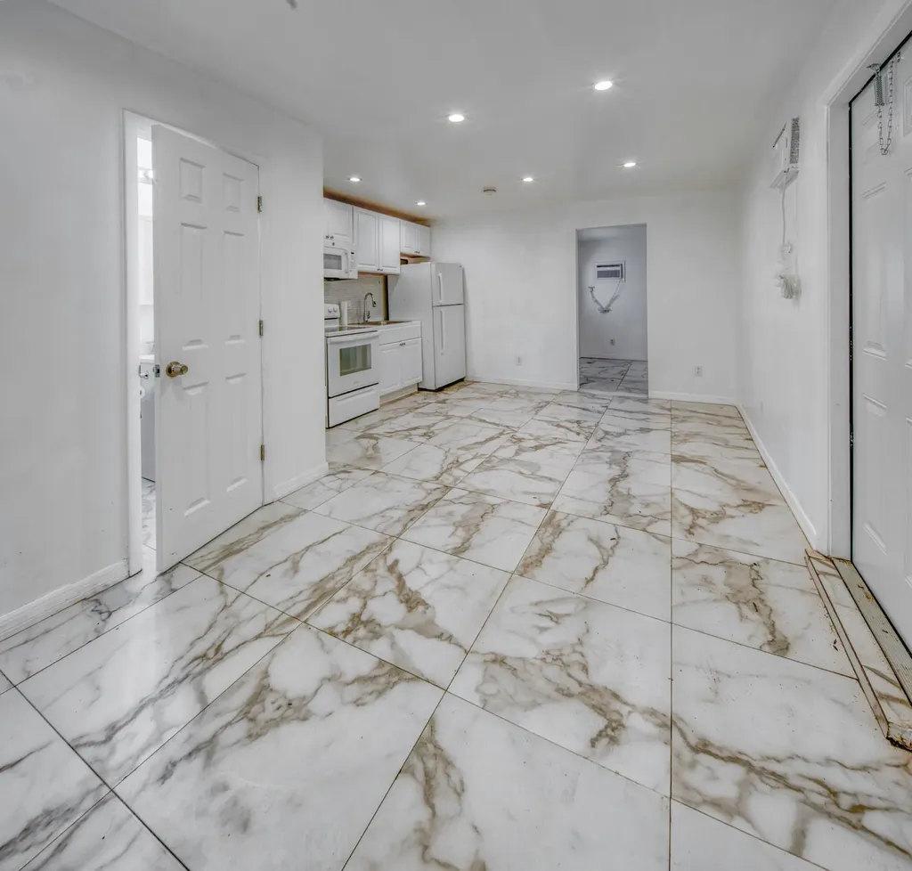 519 S M Street Lake Worth Beach FL 33460
