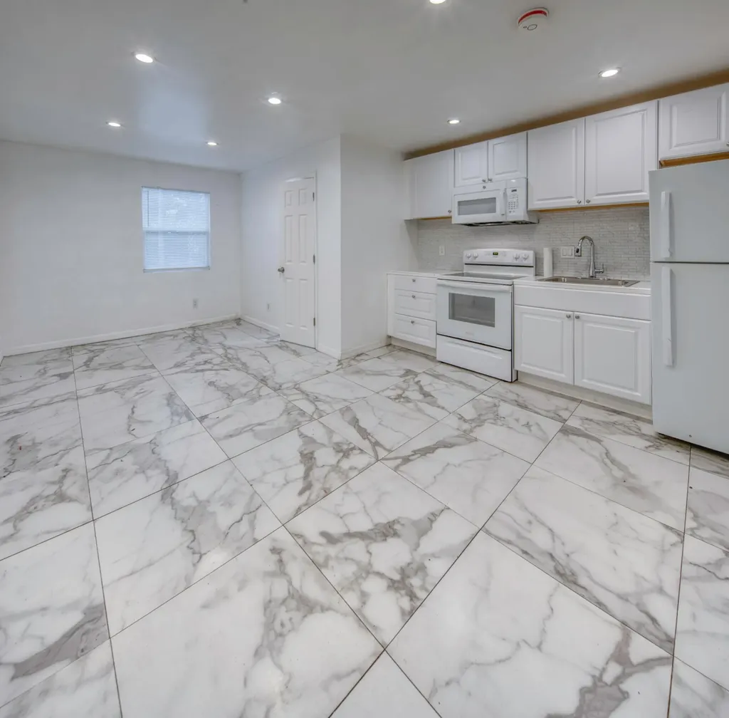 519 S M Street Lake Worth Beach FL 33460
