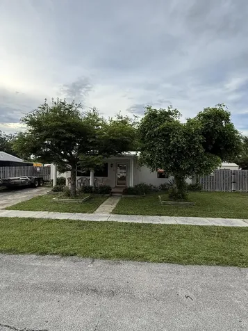 817 Elm Road West Palm Beach FL 33409