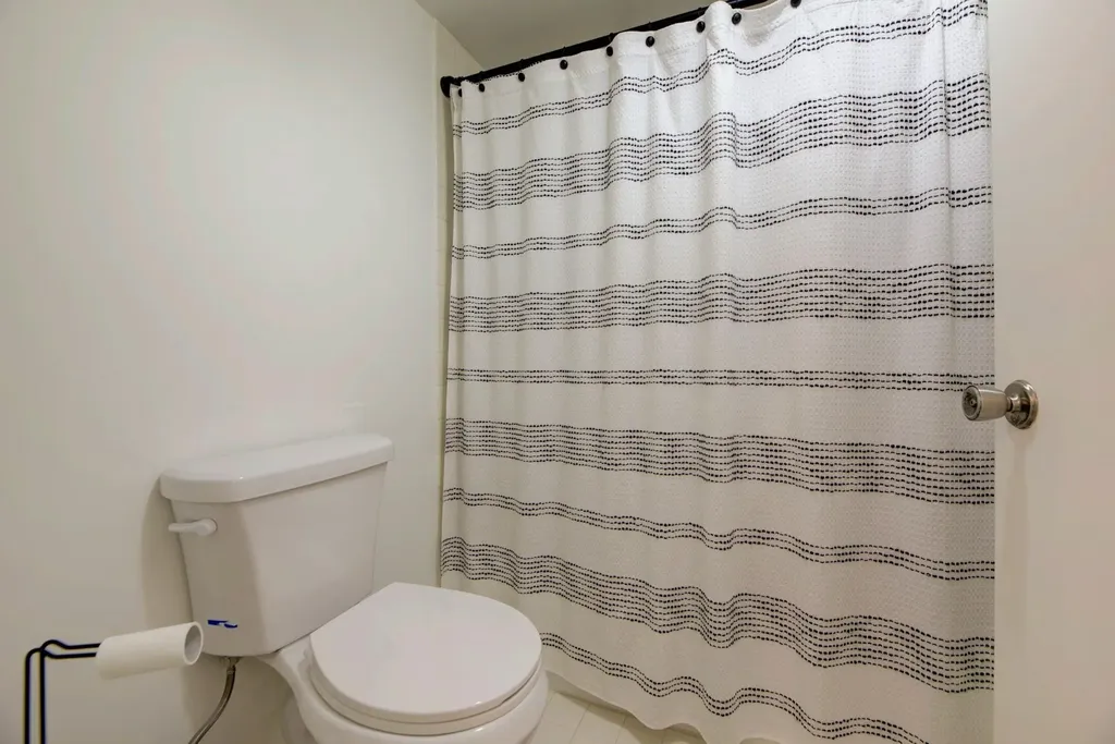 4502 Martinique Way Coconut Creek FL 33066