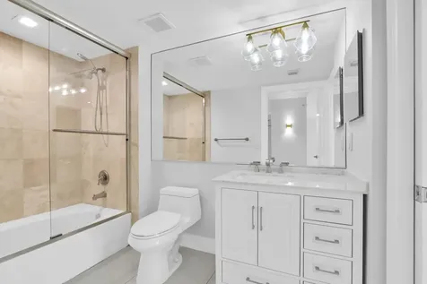 99 SE Mizner Boulevard Boca Raton FL 33432