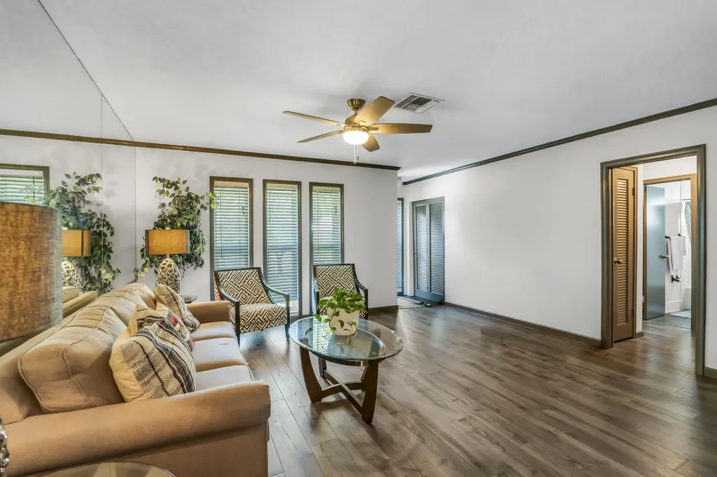 6270 Sherman Street Hollywood FL 33024