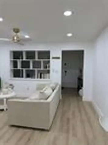 3693 Lakewood Road Palm Springs FL 33461