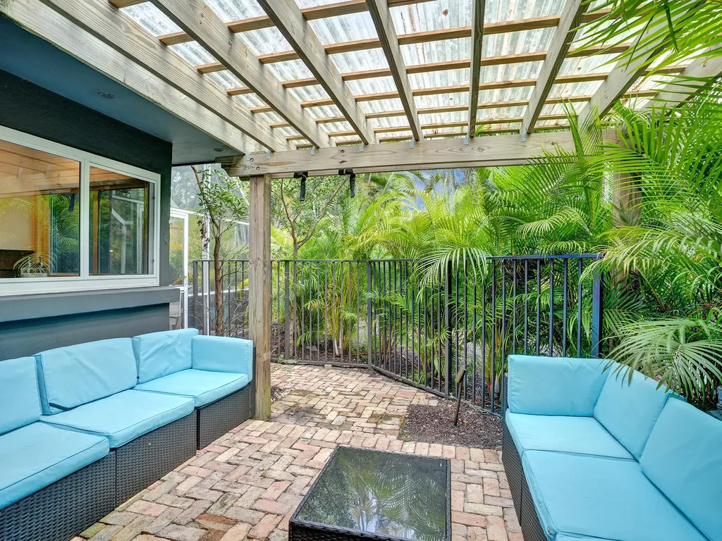 1625 SE 2nd Court Fort Lauderdale FL 33301